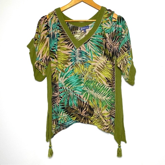 Democracy Women L Boho Top Green Tropical Cold Shoulder Tassel Hem V-Neck Blouse - Picture 3 of 16